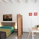 אתר קמפינג Rocca Dei Tramonti